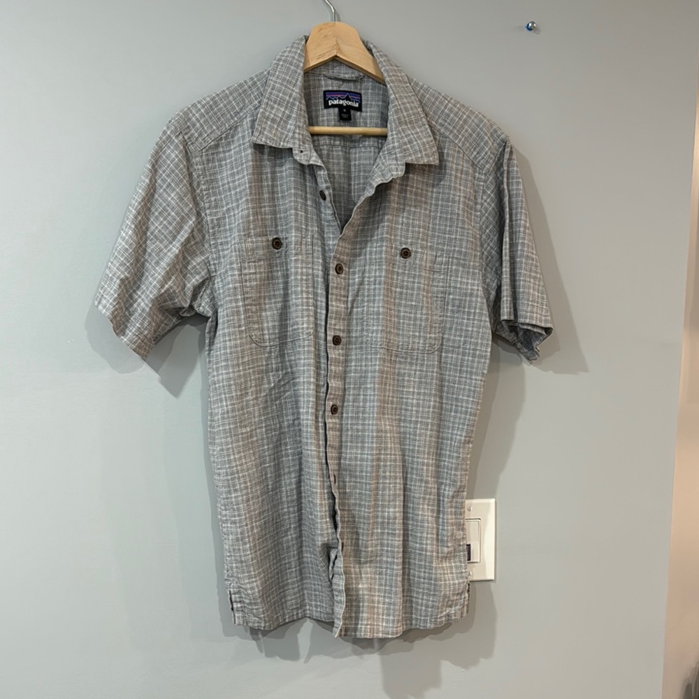 Patagonia Gray Casual Button Down Shirt
